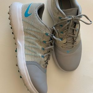 Nike Lunaron Women’s Golf Shoe size 7 Gray and blue.